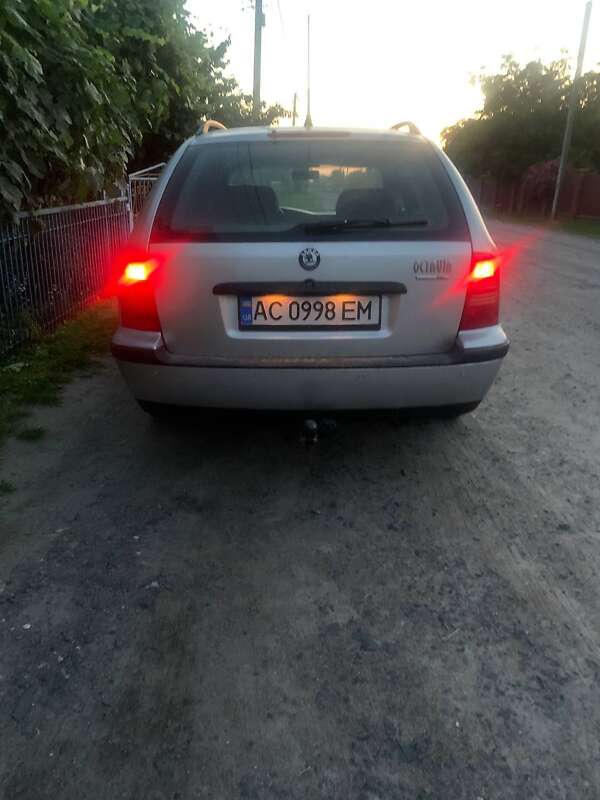 Универсал Skoda Octavia 2000 в Луцке