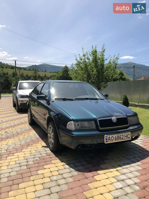 Skoda Octavia 1998