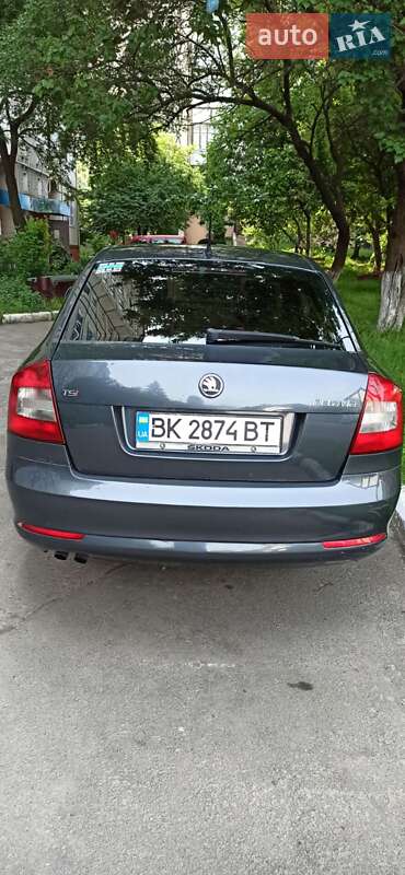 Лифтбек Skoda Octavia 2012 в Ровно