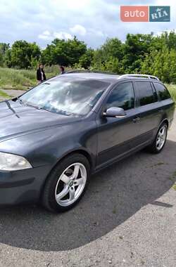 Универсал Skoda Octavia 2008 в Долинской