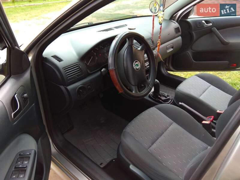 Лифтбек Skoda Octavia 2008 в Болехове