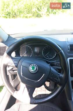 Универсал Skoda Octavia 2011 в 