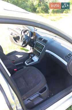Универсал Skoda Octavia 2011 в 
