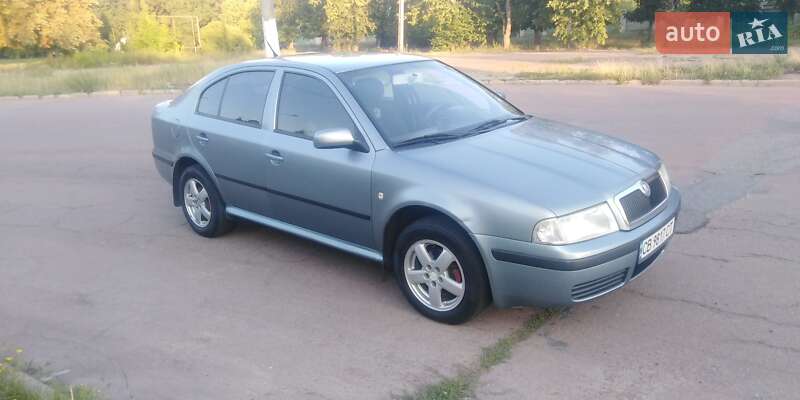 Лифтбек Skoda Octavia 2005 в Чернигове