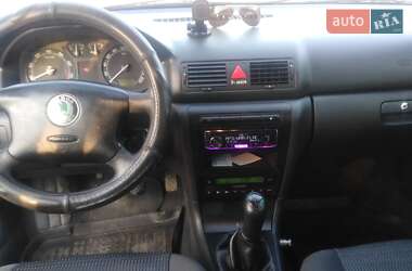 Лифтбек Skoda Octavia 2005 в Чернигове