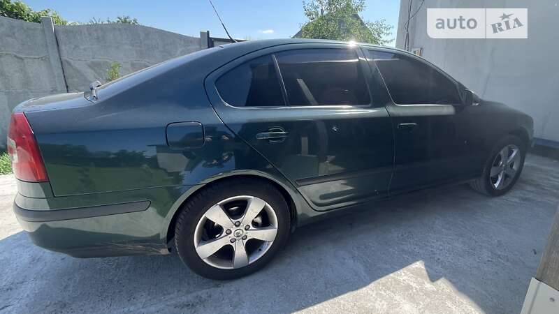 Лифтбек Skoda Octavia 2007 в Кременчуге