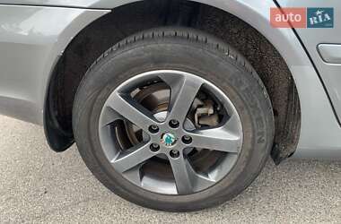 Лифтбек Skoda Octavia 2012 в 