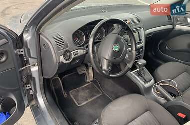 Лифтбек Skoda Octavia 2012 в 