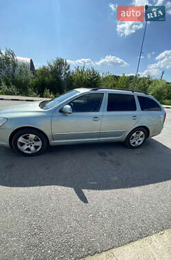 Универсал Skoda Octavia 2009 в 