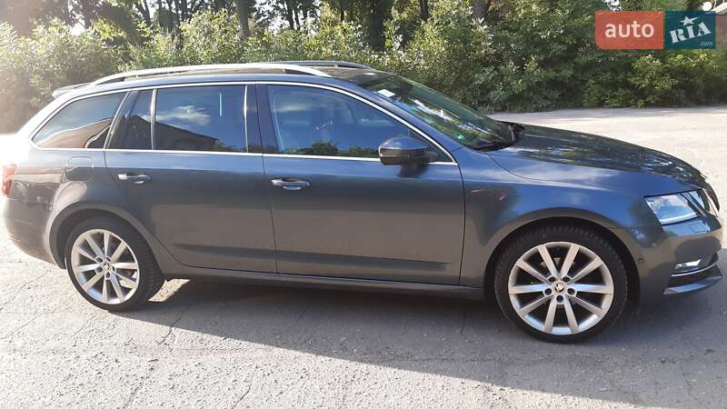 Универсал Skoda Octavia 2017 в Полтаве