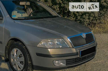 Лифтбек Skoda Octavia 2007 в Каменец-Подольском