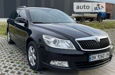 Skoda Octavia 2011