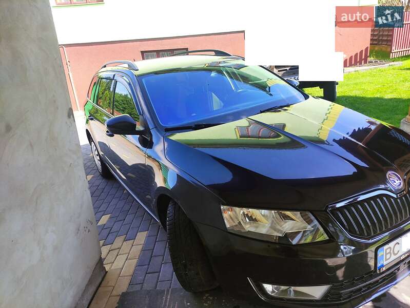 Универсал Skoda Octavia 2017 в Мостиске