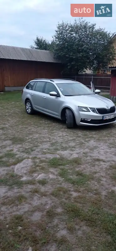 Skoda Octavia 2017 VIN TMBJG9NE2J0198820 фото оголошення 32 з 65
