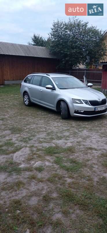 Універсал Skoda Octavia 2017 в Сарнах
