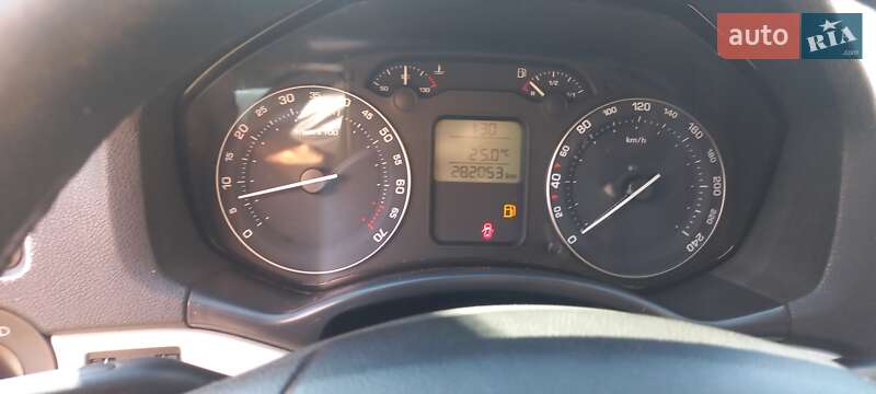 Лифтбек Skoda Octavia 2006 в Городке фото 5 Лифтбек Skoda Octavia 2006 в Городке