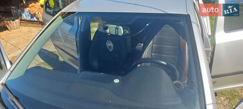 Лифтбек Skoda Octavia 2006 в Городке фото 6 Лифтбек Skoda Octavia 2006 в Городке