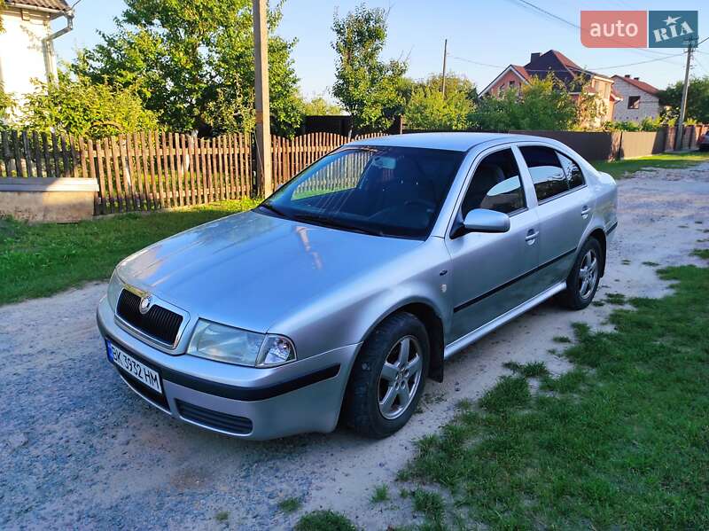 Skoda Octavia 2003