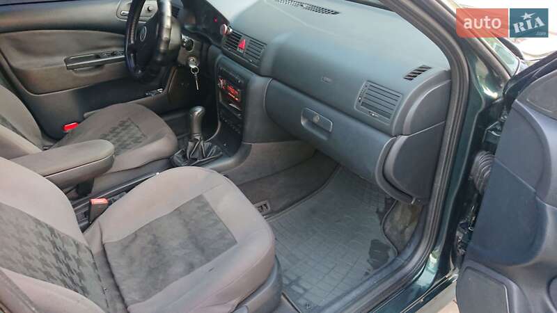 Ліфтбек Skoda Octavia 2003 в Сумах фото 13 Ліфтбек Skoda Octavia 2003 в Сумах