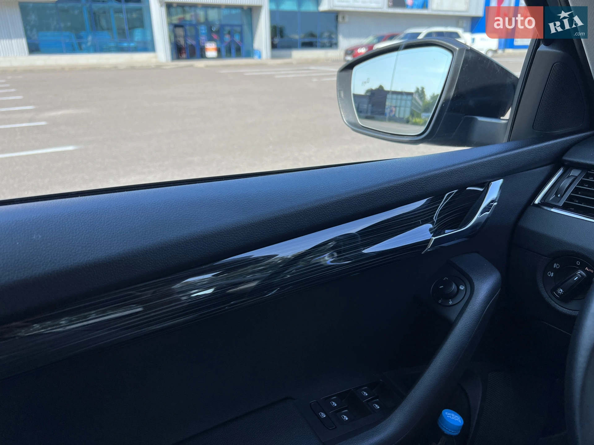 2019 Skoda Octavia - мініатюра 28