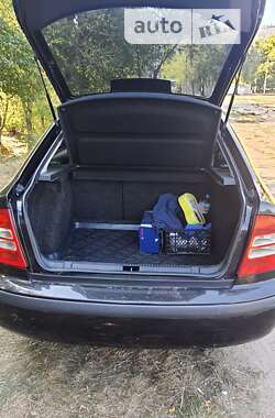 Лифтбек Skoda Octavia 2008 в Днепре