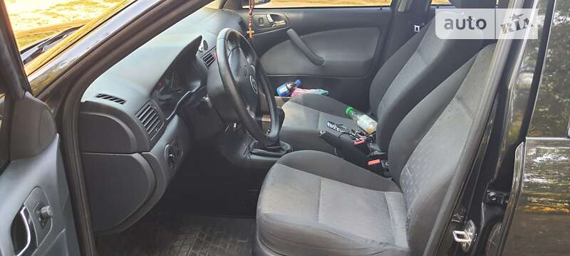 Лифтбек Skoda Octavia 2008 в Днепре