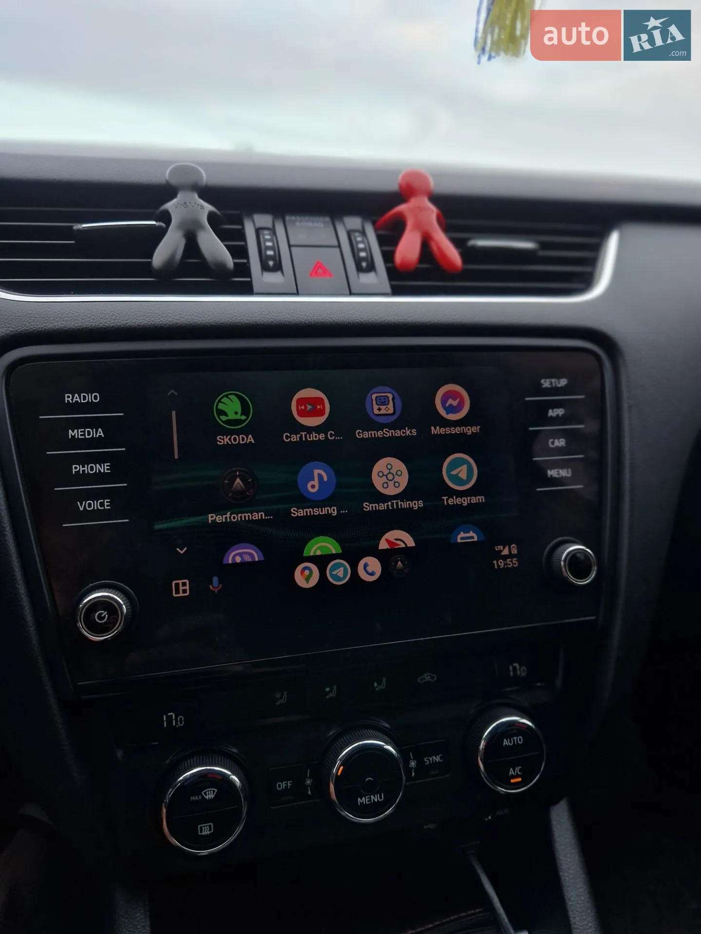 2015 Skoda Octavia - мініатюра 12
