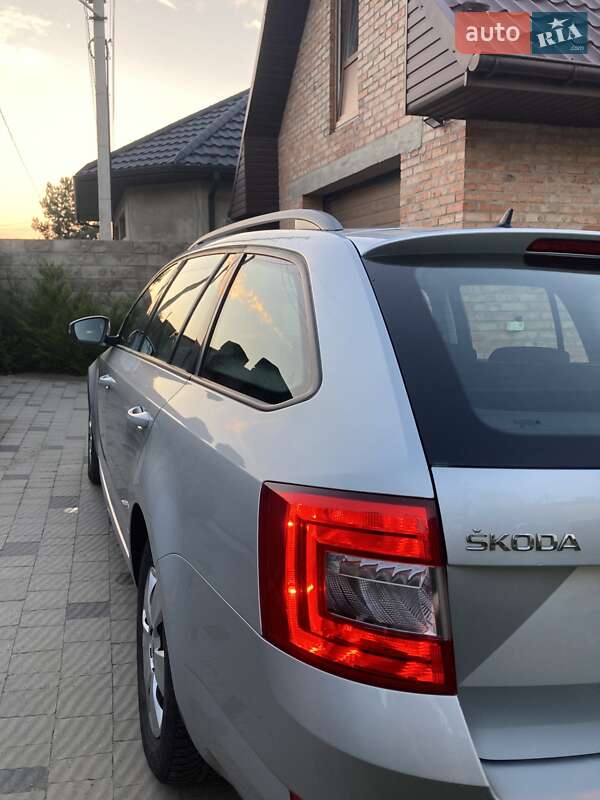 Універсал Skoda Octavia 2015 в Горохові