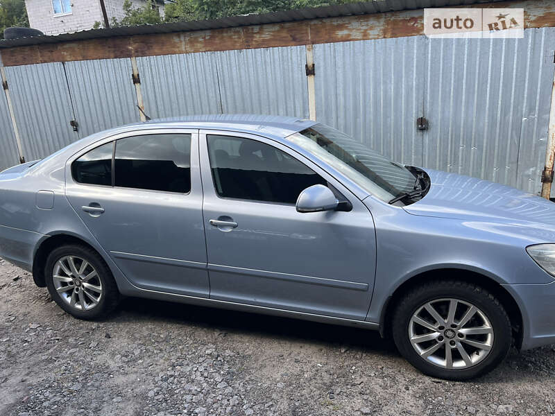 Ліфтбек Skoda Octavia 2010 в Києві