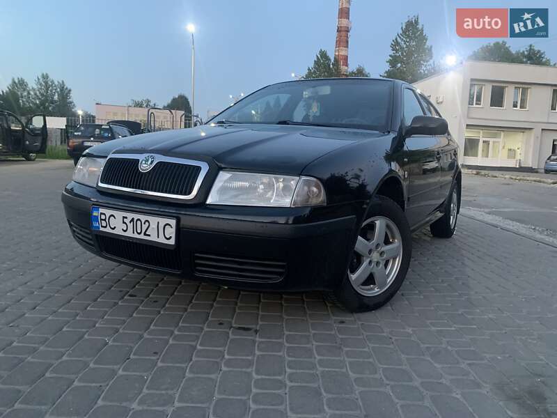 Лифтбек Skoda Octavia 2004 в Львове