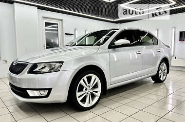 Лифтбек Skoda Octavia 2013 в 