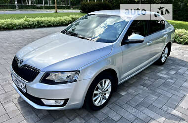 Лифтбек Skoda Octavia 2013 в 