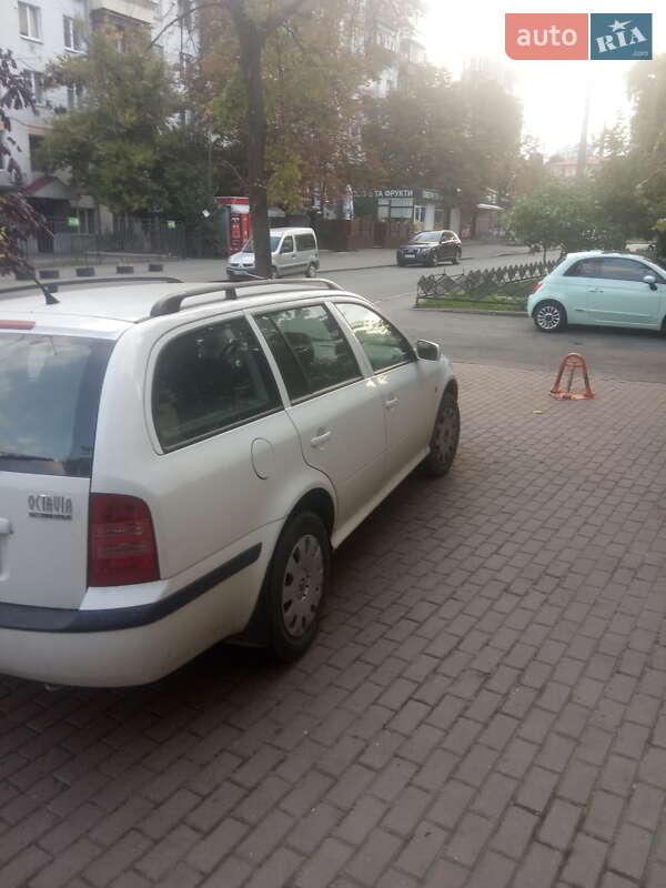 Универсал Skoda Octavia 2007 в Коростышеве