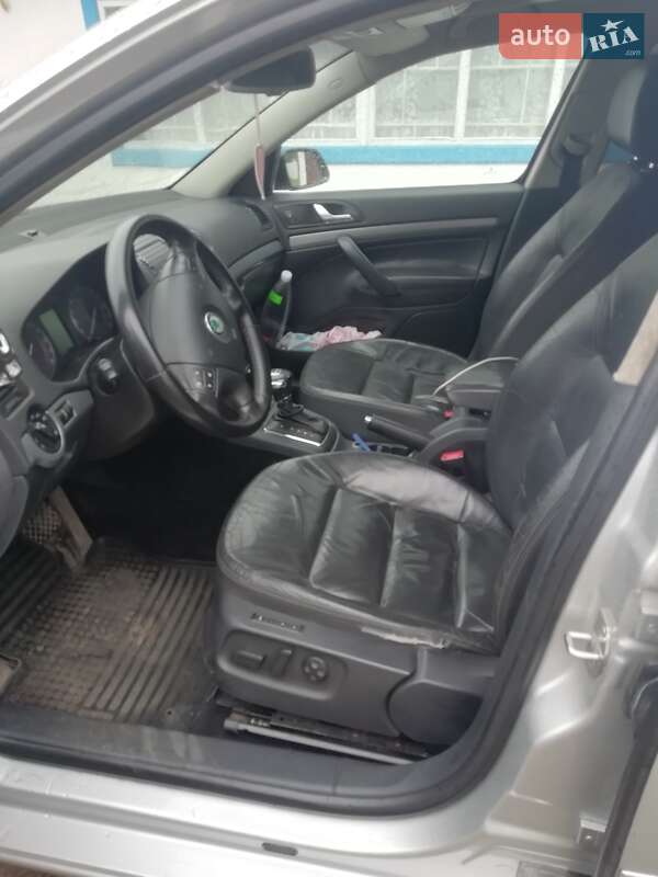 Лифтбек Skoda Octavia 2005 в Белой Церкви
