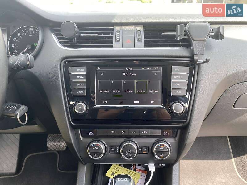 Універсал Skoda Octavia 2016 в Ужгороді