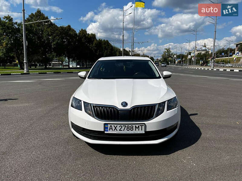 Лифтбек Skoda Octavia 2017 в Харькове фото 5 Лифтбек Skoda Octavia 2017 в Харькове