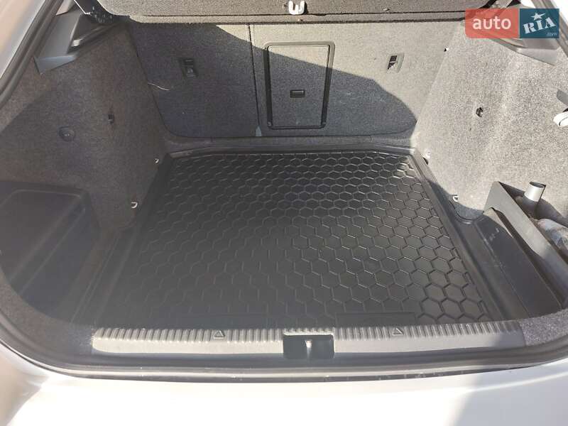 Ліфтбек Skoda Octavia 2013 в Романіву