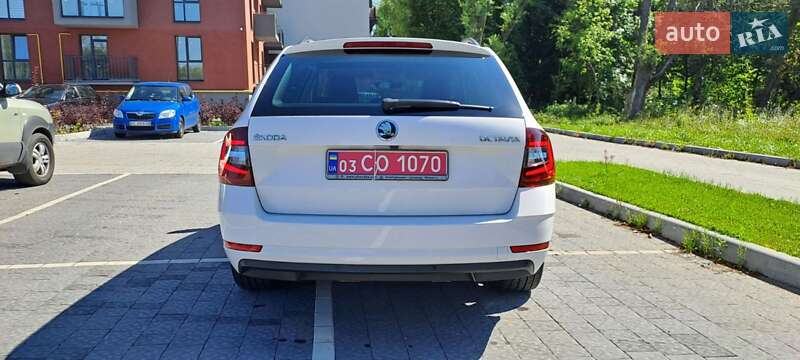 Универсал Skoda Octavia 2019 в Львове