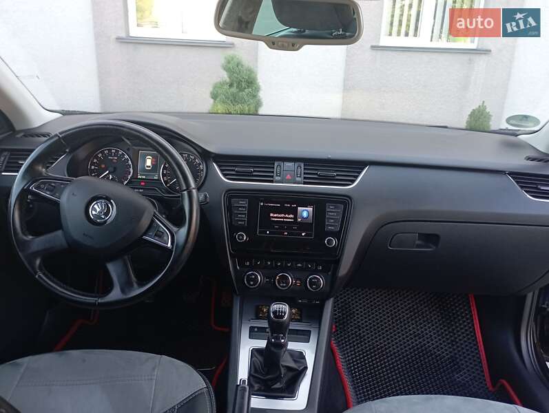 Універсал Skoda Octavia 2015 в Камені-Каширському