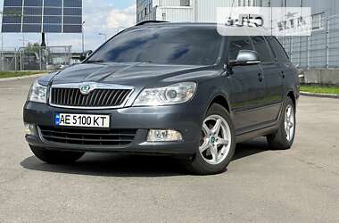 Универсал Skoda Octavia 2010 в 