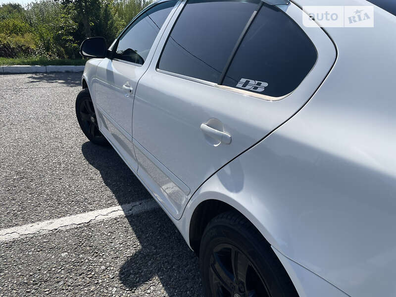 Ліфтбек Skoda Octavia 2012 в Чернівцях