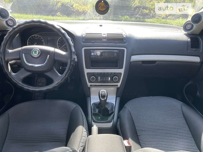 Ліфтбек Skoda Octavia 2012 в Чернівцях