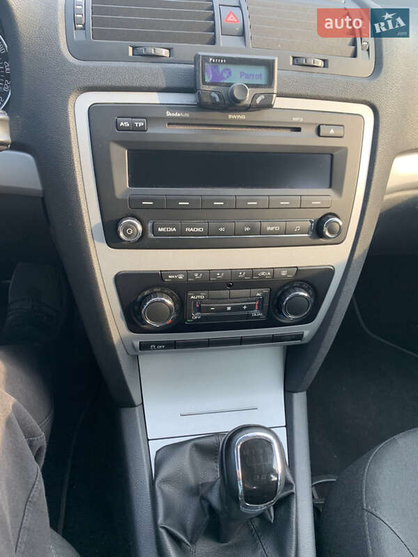 Універсал Skoda Octavia 2012 в Рівному