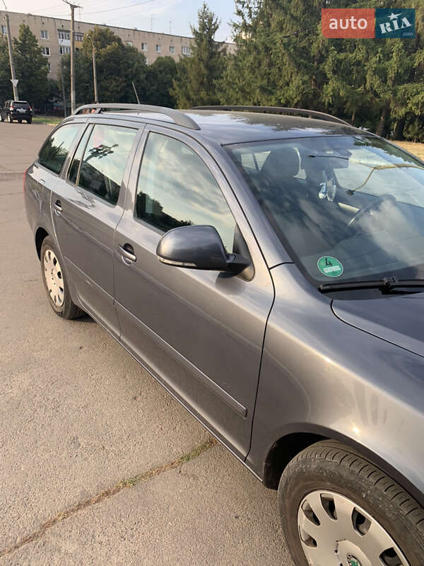 Універсал Skoda Octavia 2012 в Рівному
