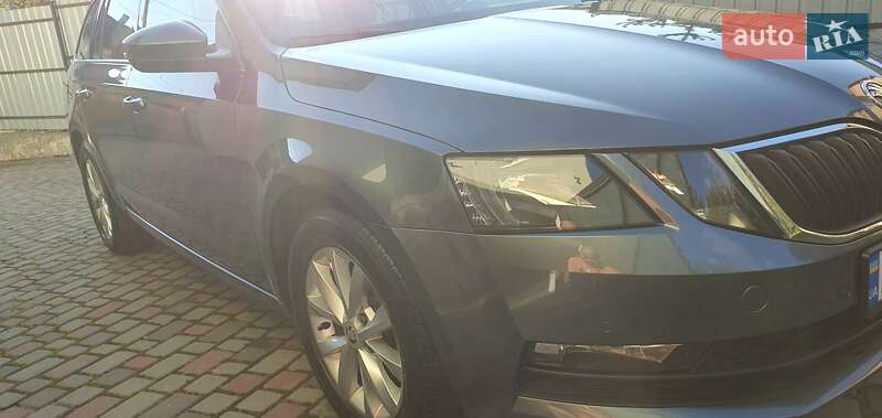 Універсал Skoda Octavia 2018 в Дрогобичі