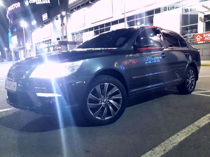 Лифтбек Skoda Octavia 2012 в Магдалиновке фото 2 Лифтбек Skoda Octavia 2012 в Магдалиновке
