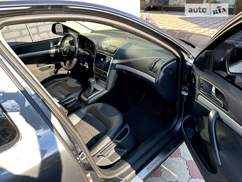 Лифтбек Skoda Octavia 2012 в Магдалиновке фото 47 Лифтбек Skoda Octavia 2012 в Магдалиновке