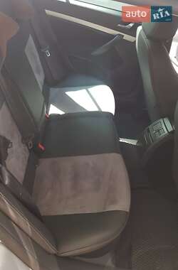 Универсал Skoda Octavia 2011 в 