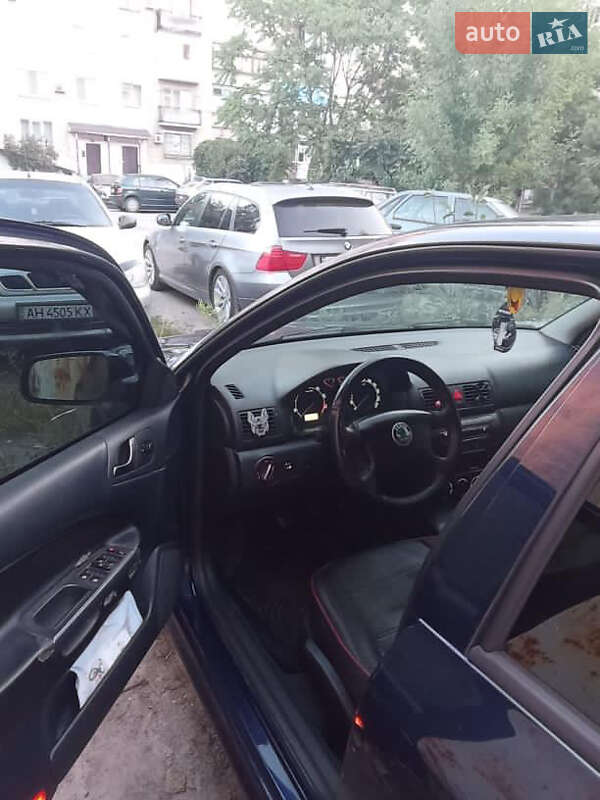 Ліфтбек Skoda Octavia 2004 в Добропіллі