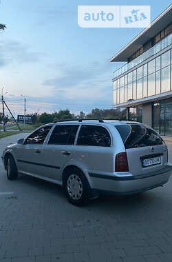 Универсал Skoda Octavia 2000 в 